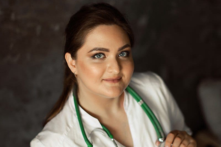 Иванова Лариса